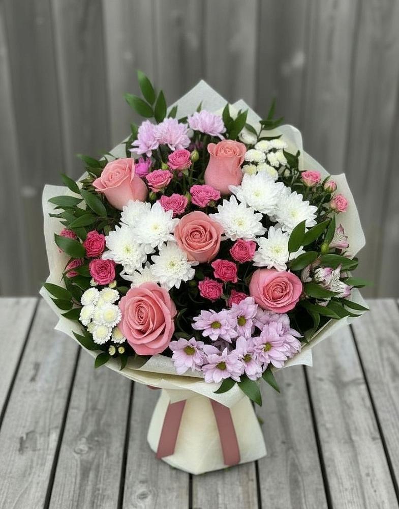Букет цветов из: Альстромерии, Гвоздики, Розы и Хризантемы в Новофедоровке