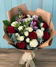 Букет цветов из:  Розы и Альстромерии #REPLACE_PRED# Новофедоровке