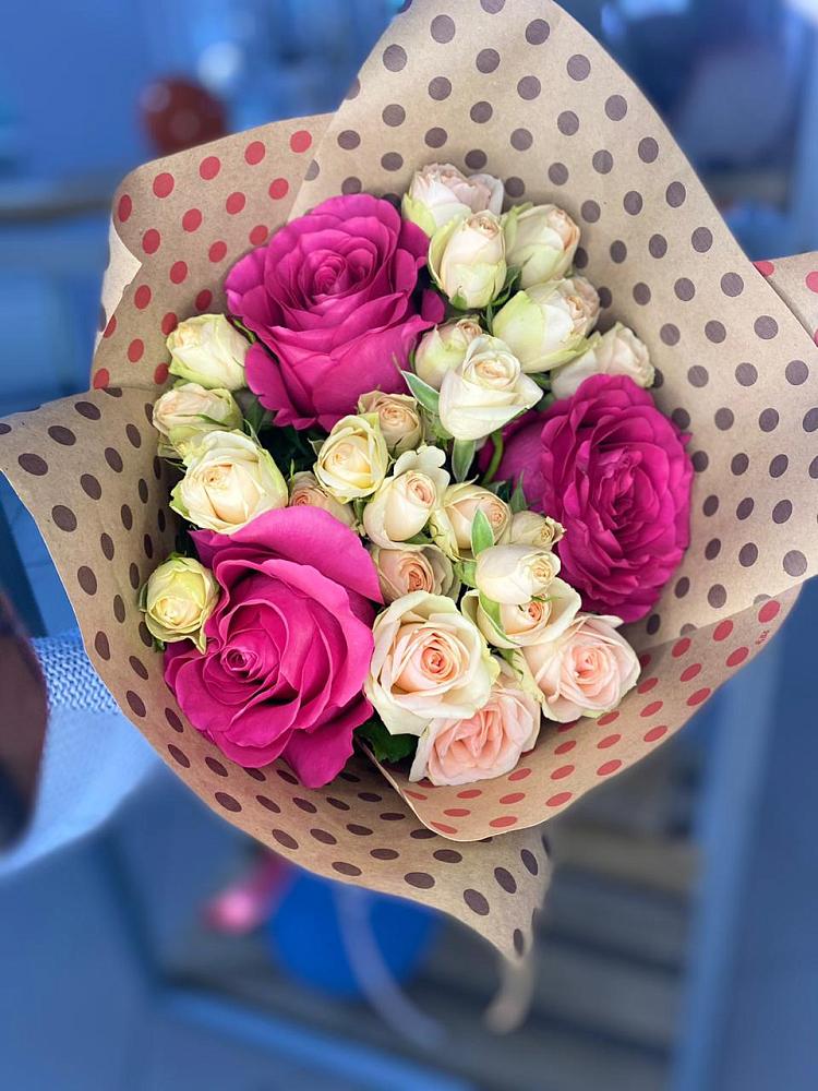 Букет цветов из: Розы в Новофедоровке