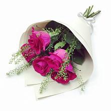 Букет цветов из:  Розы в Новофедоровке