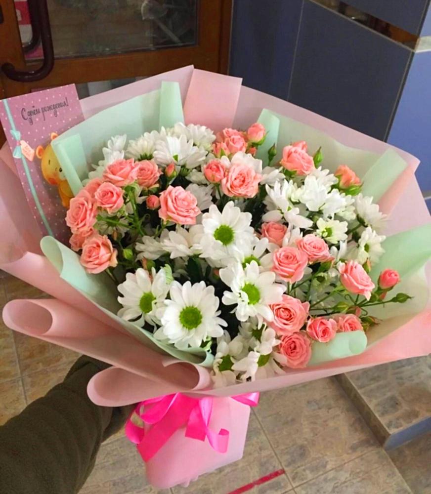 Букет цветов из: Розы и Хризантемы в Новофедоровке