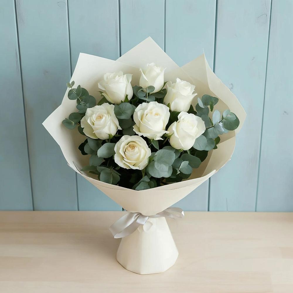 Букет Белые розы в Эвкалипте в Новофедоровке