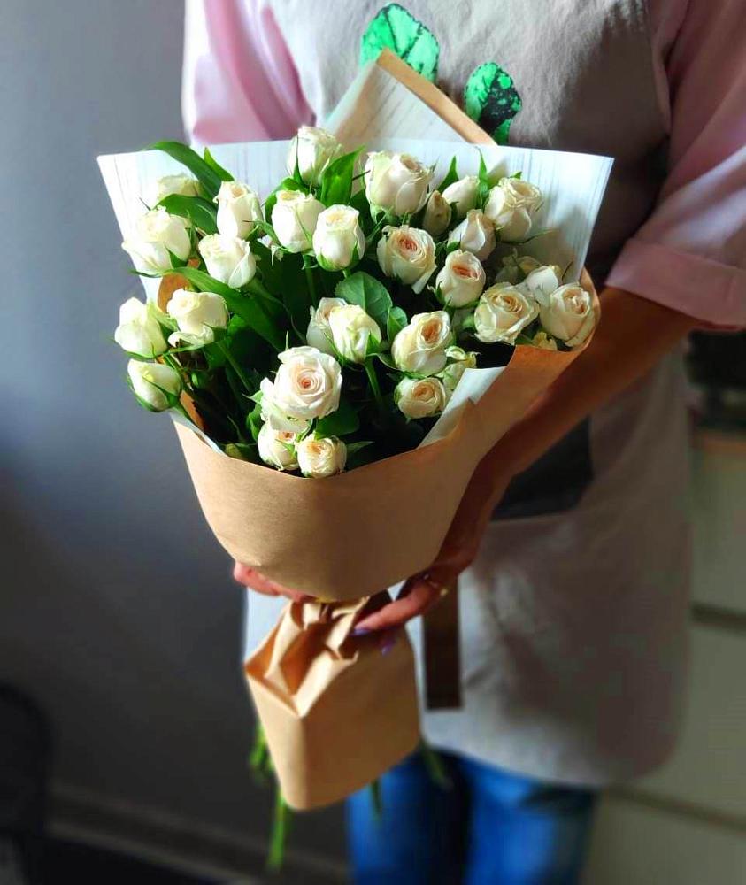 Букет цветов из: Розы в Новофедоровке