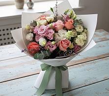 Букет цветов из:  Розы, Лизиантусы и Гвоздики в Новофедоровке