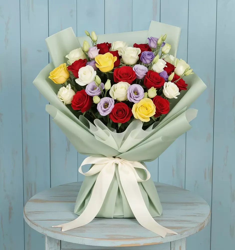 Букет цветов из: Розы в Новофедоровке