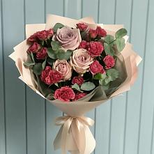 Букет цветов из:  Гвоздики и Розы в Новофедоровке