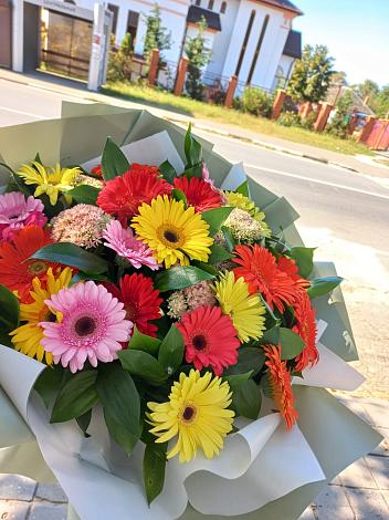 Букет цветов из: Герберы в Новофедоровке